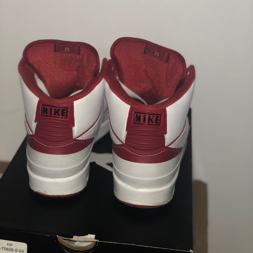 Jordan 2 - Picture 3 of 5